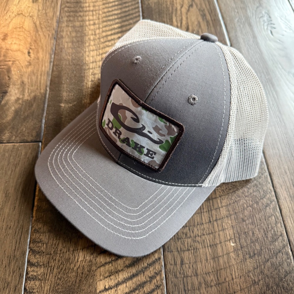 Drake NWT Waterfowl Systems Grey Mesh Back Trucker Hat Camo Patch Snapback Cap